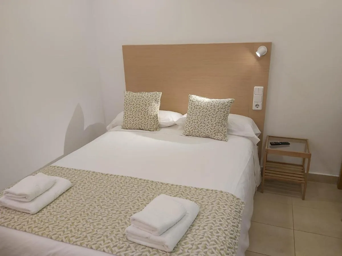 Hostel Hostal Bonany Pansiyon Palma de Mallorca