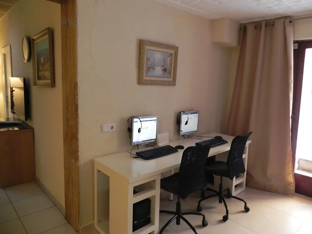 Hostal Bonany Palma de Mallorca Hostel